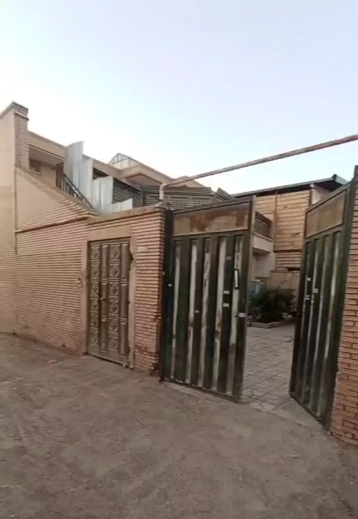 فروش خونه دوطبقه 274متری
