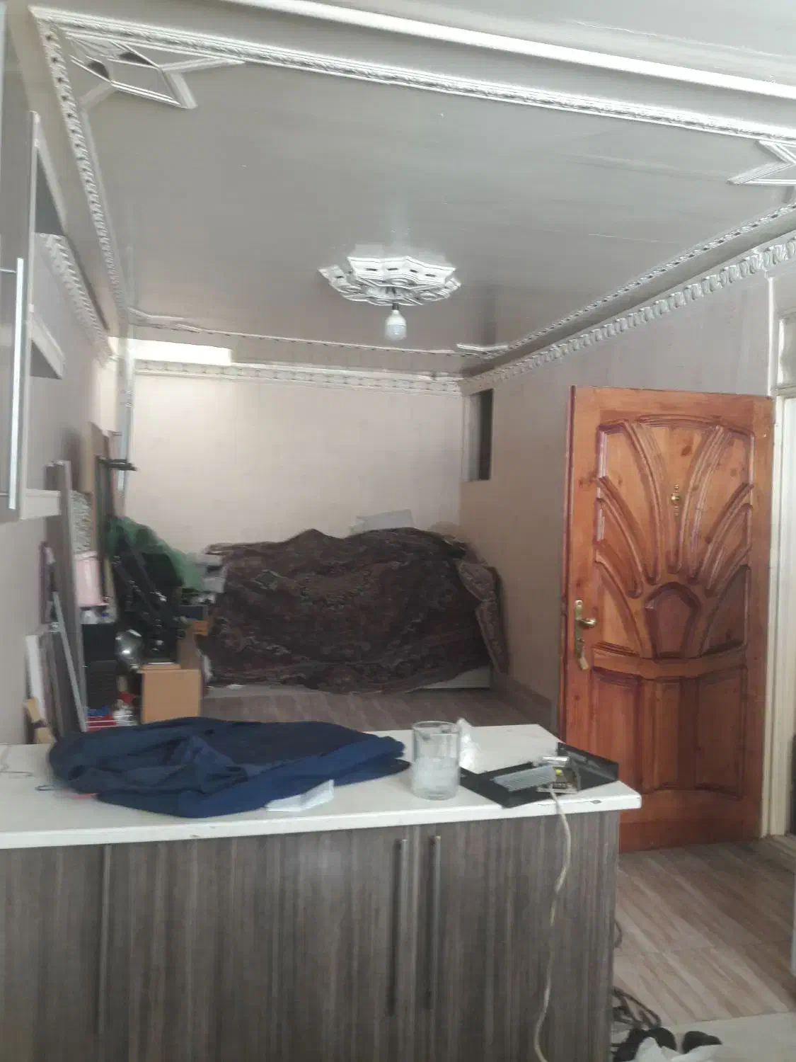 زیر پله اجاره داده میشود زیاد پا خور نداره