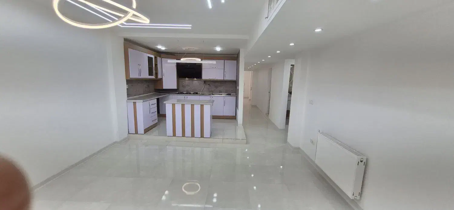 اپارتمان صدرا