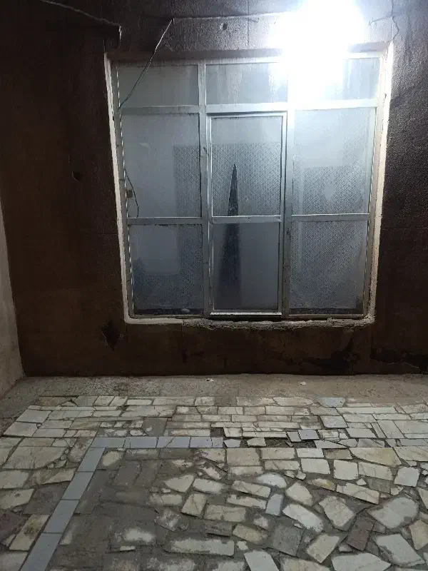 خانه گنبه ای بزرگ با ۵ اتاق مناسب اتباع