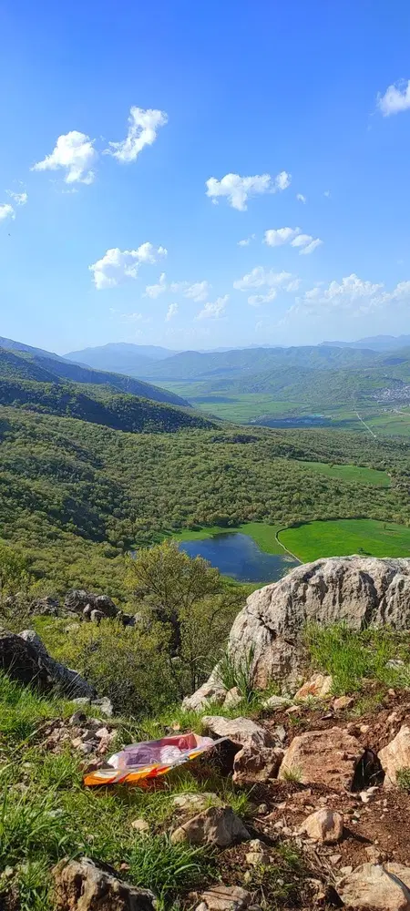 زمین اسینم