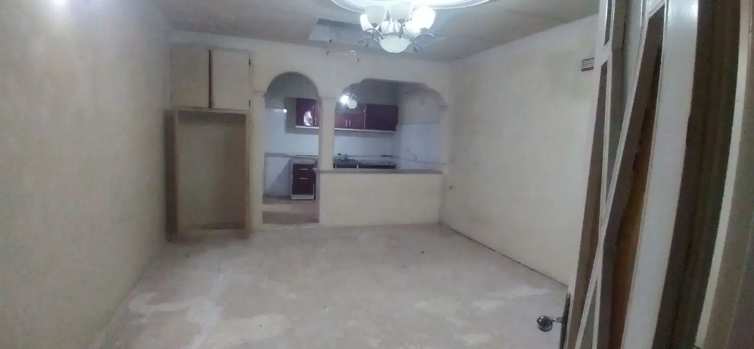 دوطبقه ۷۵متری مناسب سکونت و انبار
