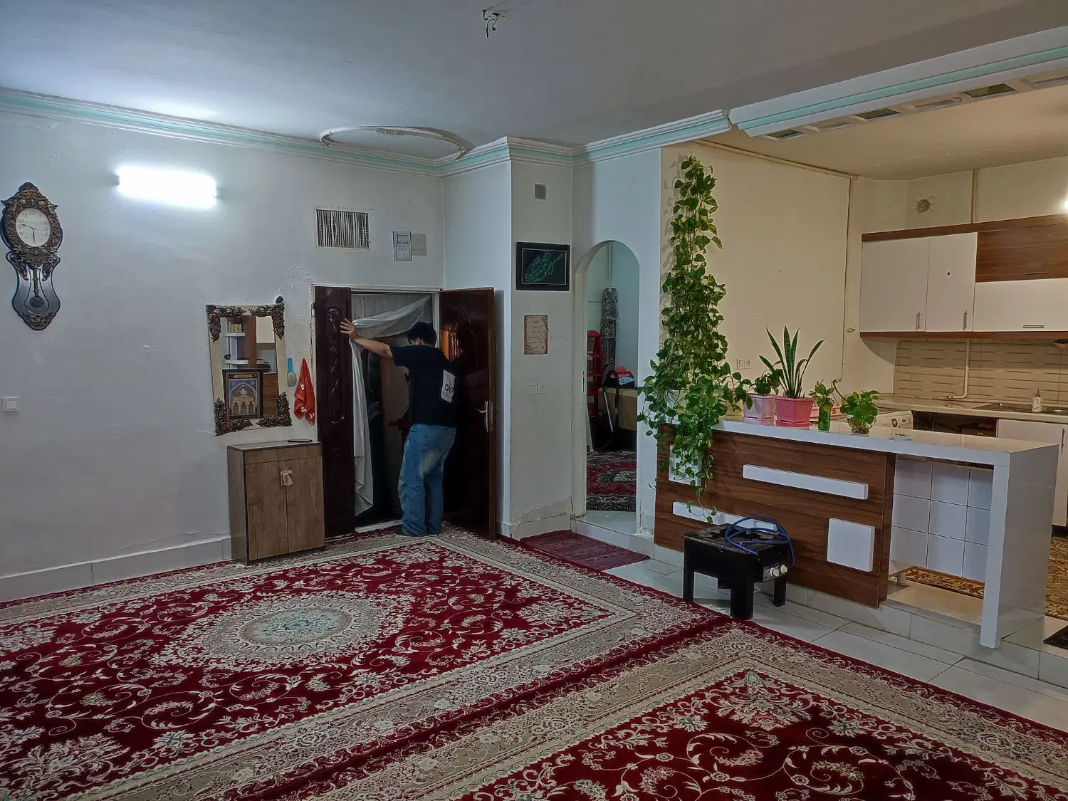 70 متر _ همکف_ طبرسی شمالی نظامدوست 32_ تخلیه فوری