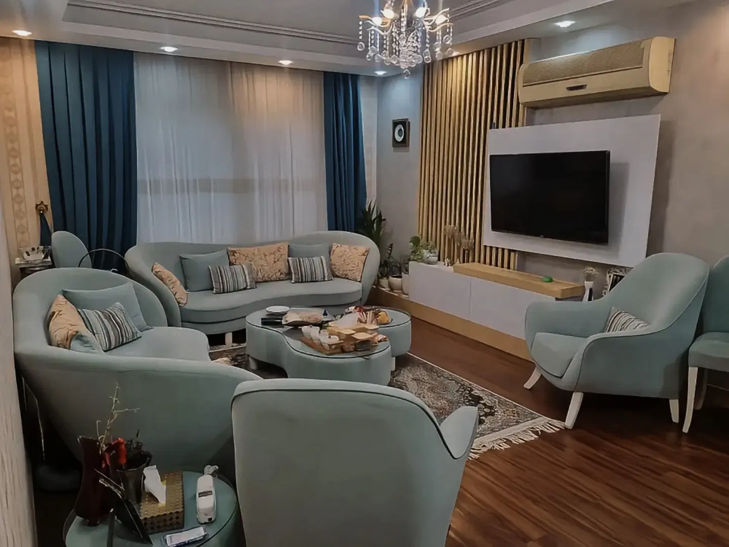۸۶ متری شیک تاپ لوکیشن شقایق
