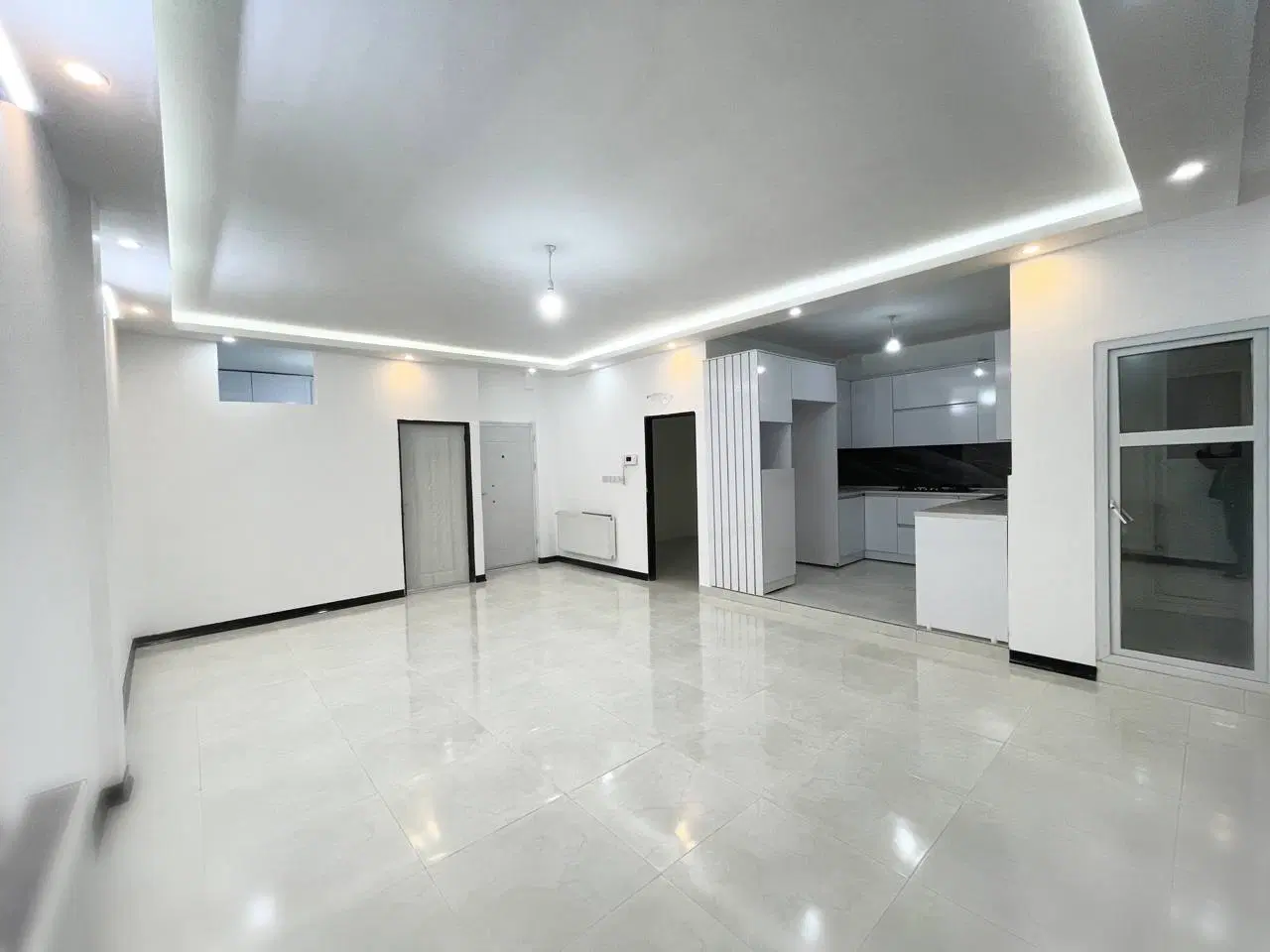 اپارتمان فول پارکینگ اسانسور دوخواب چراغچی