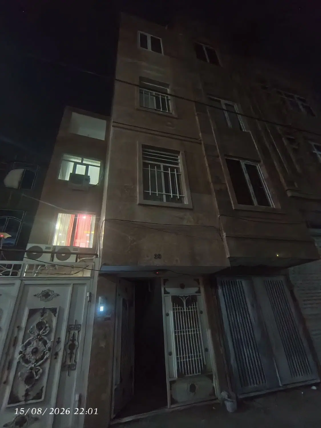 آپارتمان ۱۰۰ متر ، نوساز ، ایثارگران