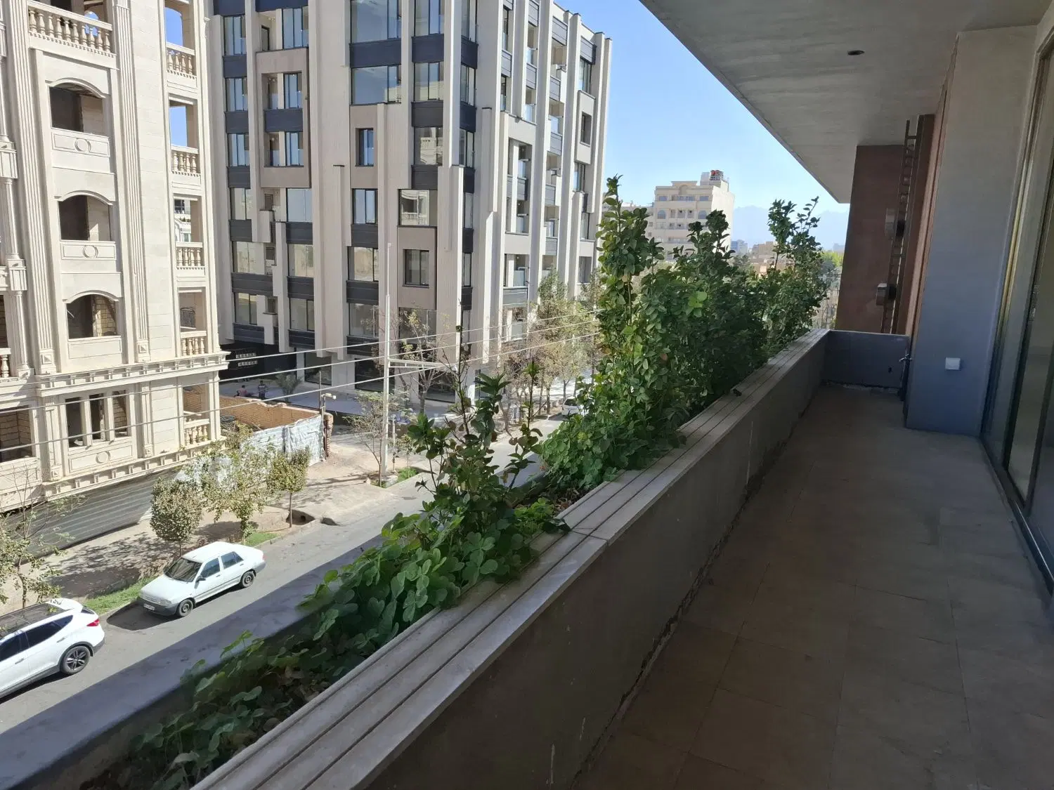 آپارتمان ۱۰۵ متری صفائیه