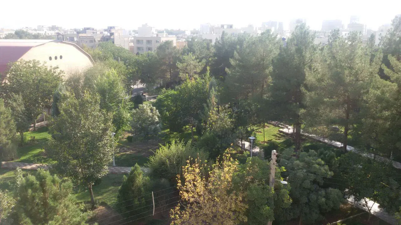 اپارتمان کلید نخورده بر پارک
