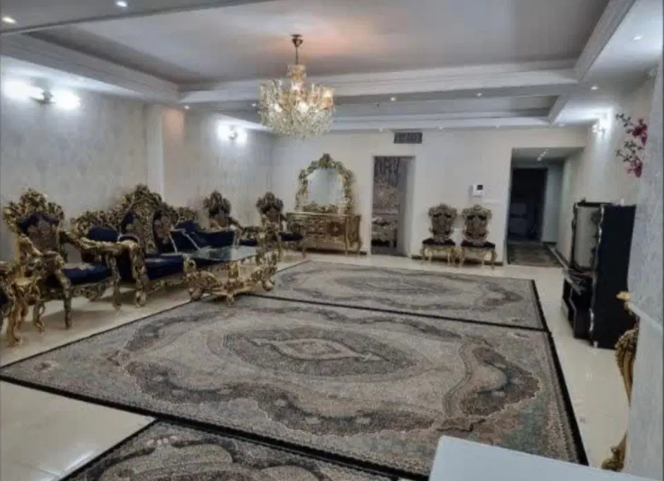 واحد ۱۲۲ متری  ۳ خواب پارکینگ دارخ سجاد شمالی