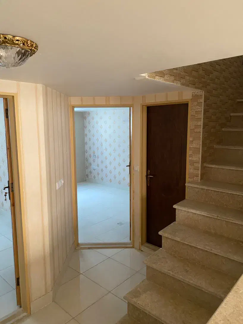 سه خوابه ۱۳۰ متری بلوار دانش