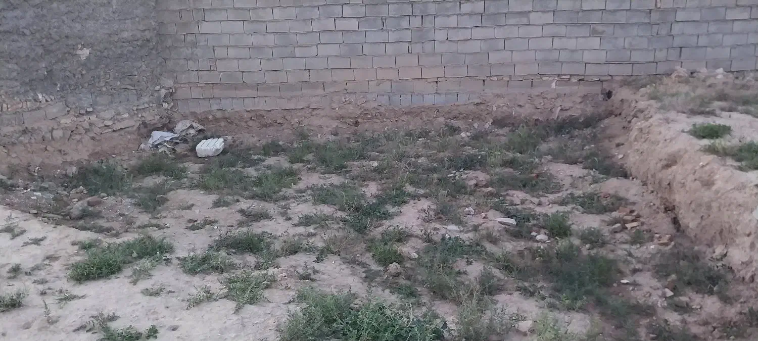 زمین  ۶۰ متر