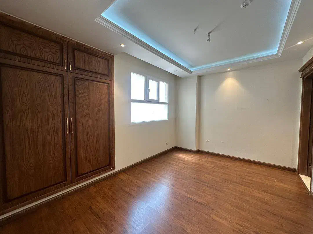 ۱۲۵ متر فروش زعفرانیه
