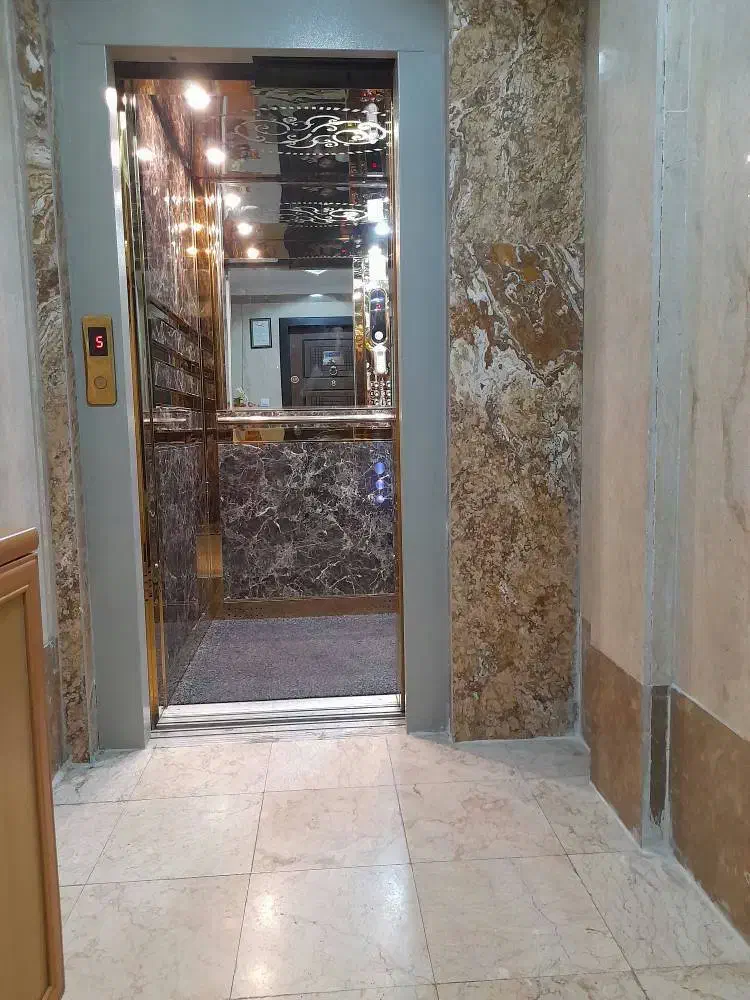 فروش آپارتمان سه خوابه شخصی ساز