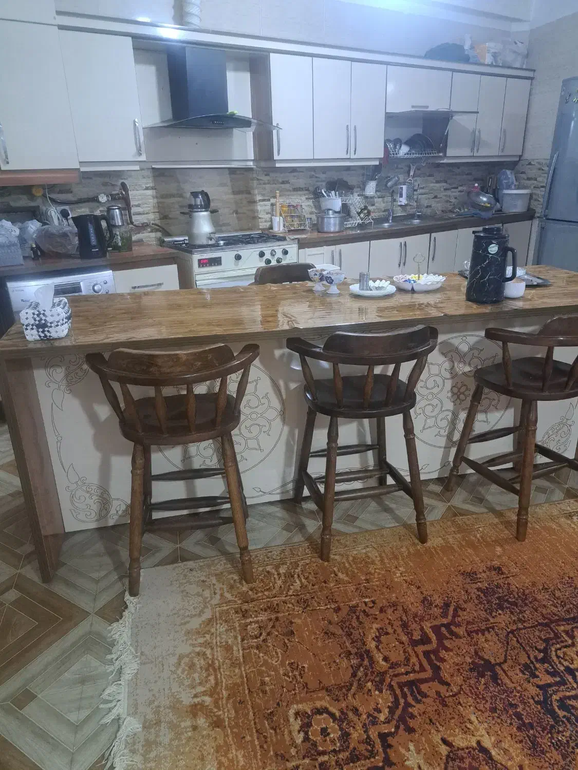 ویلا ،بازکیاگوراب پایین محله لاهیجان