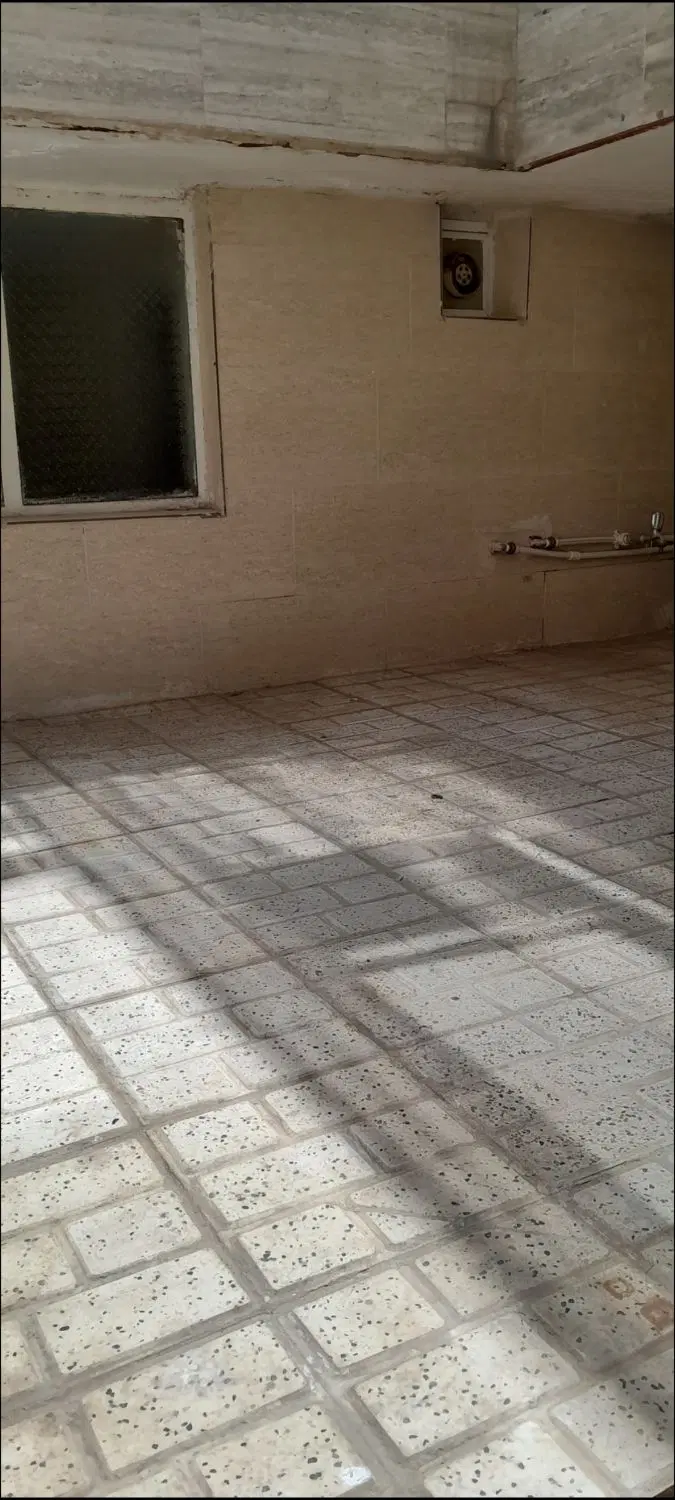 واحد ۸۰ متری مفتح
