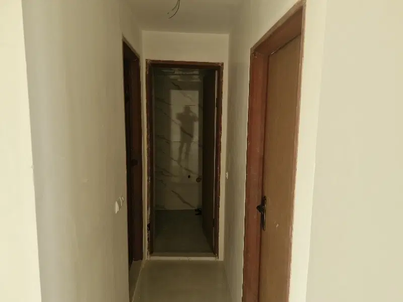 آپارتمان نوساز خیابان ورزش