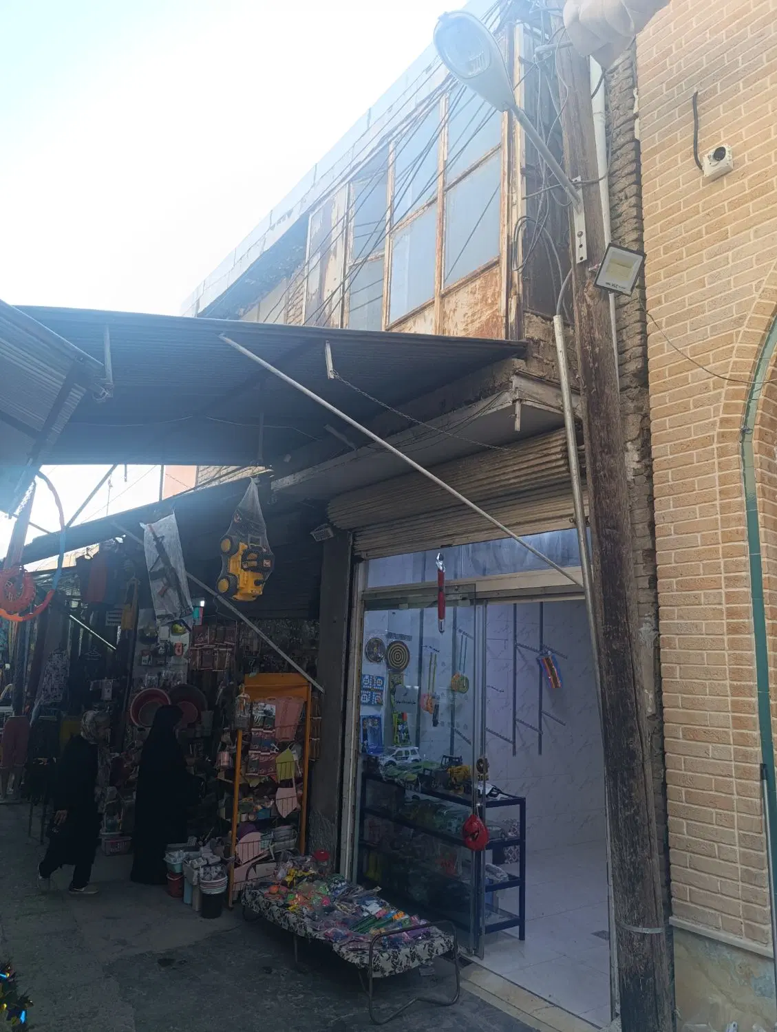 اجاره مغازه چهارباغ