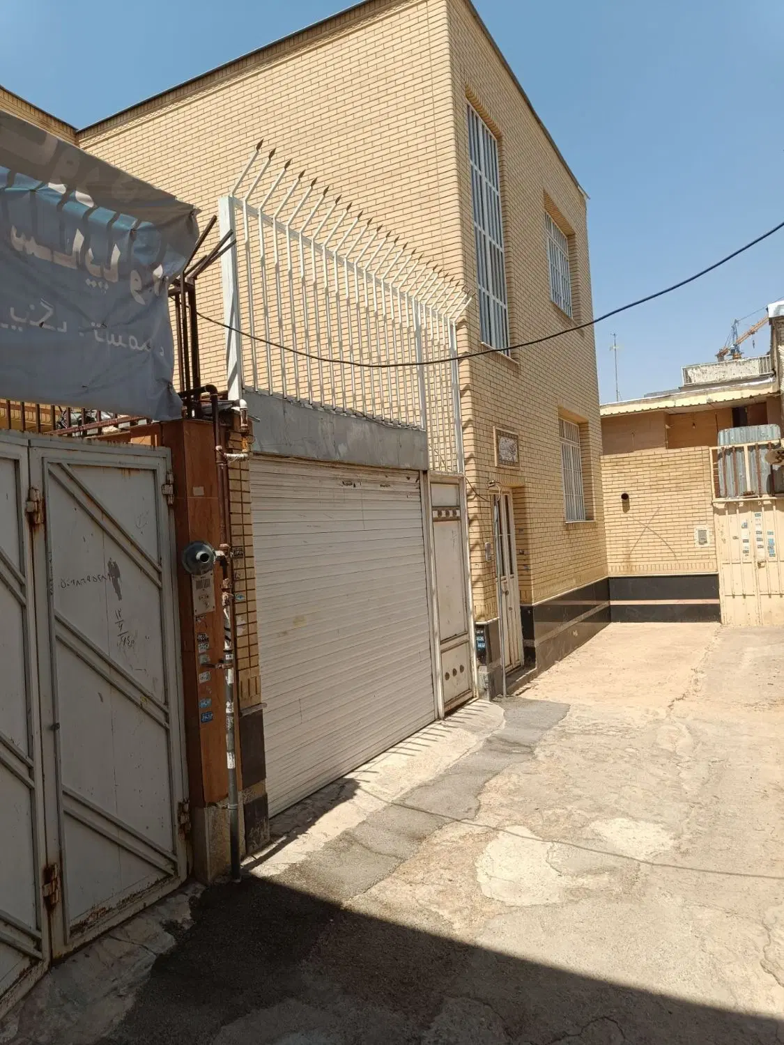 فروش مسکونی خیابان تختی