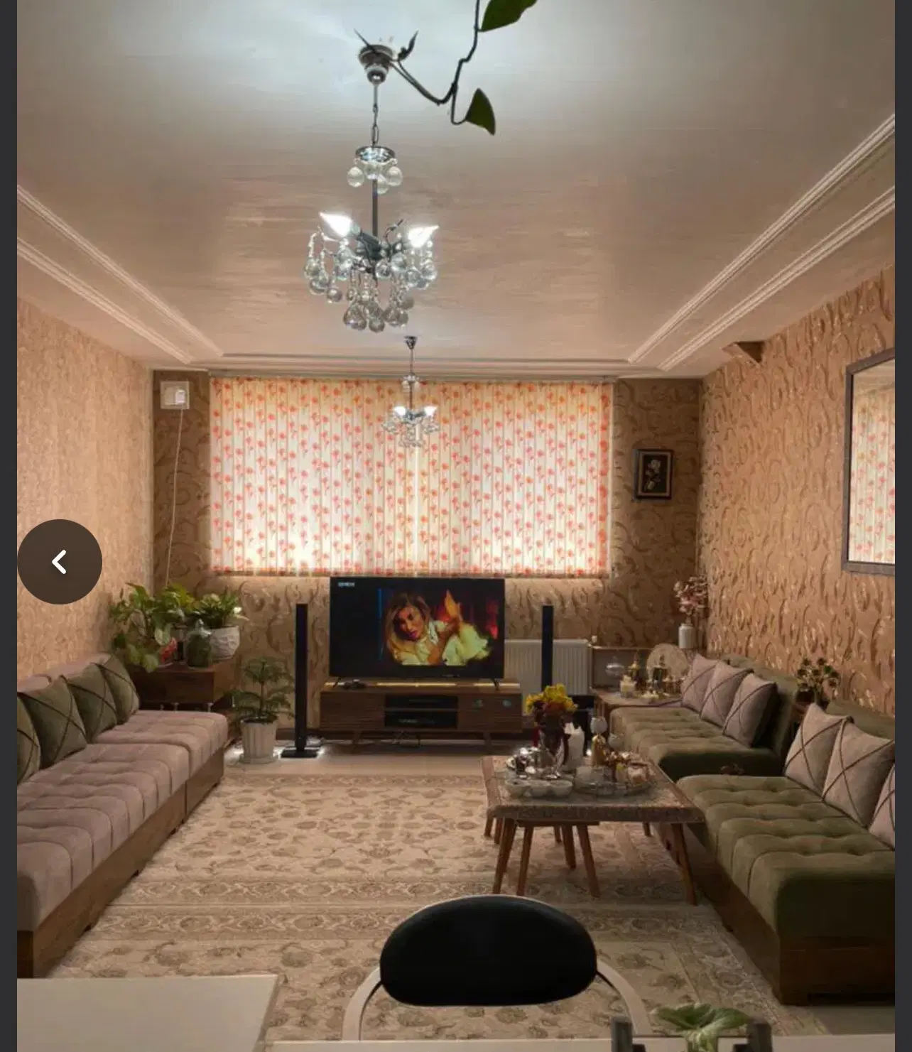 دو خوابه سالن بزرگ خیابان ارم صدرا