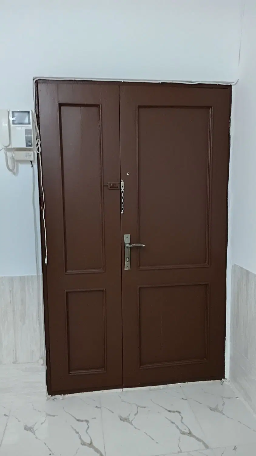 آپارتمان ۶۵متری طبقه همکف