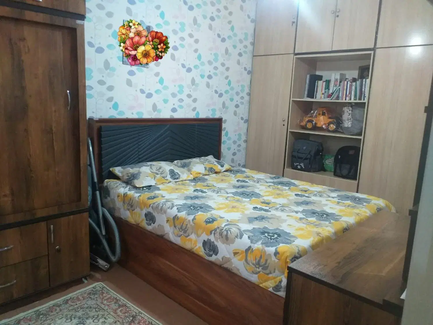 ۶۰ متر با کف قیمت منطقه - نقشینه