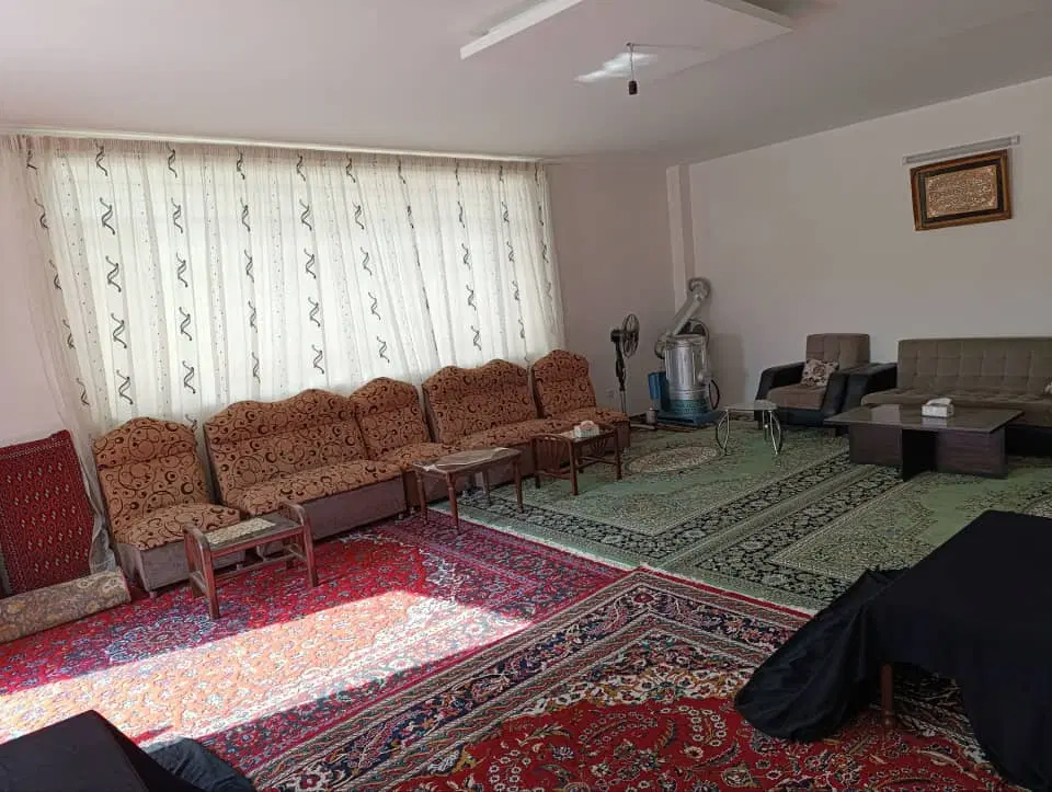 همکف ۶۰ متری
