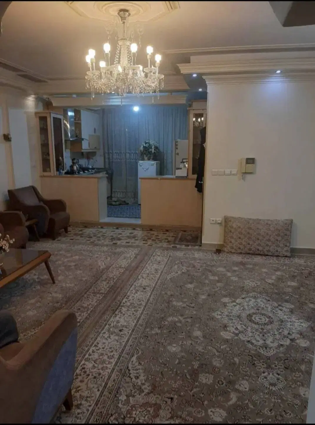 آپارتمان‌72‌متری‌باپارکینگ