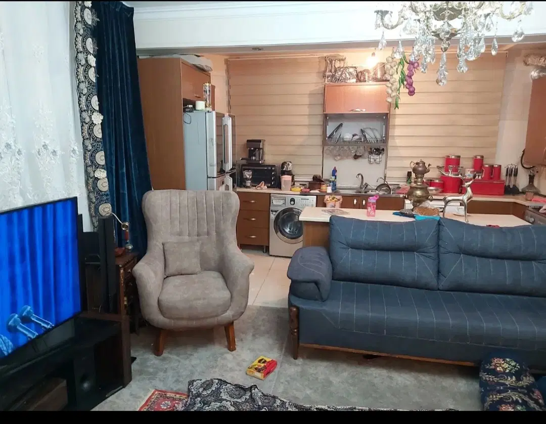 آپارتمان ۷۲ متری دو خواب (منطقه ۷)