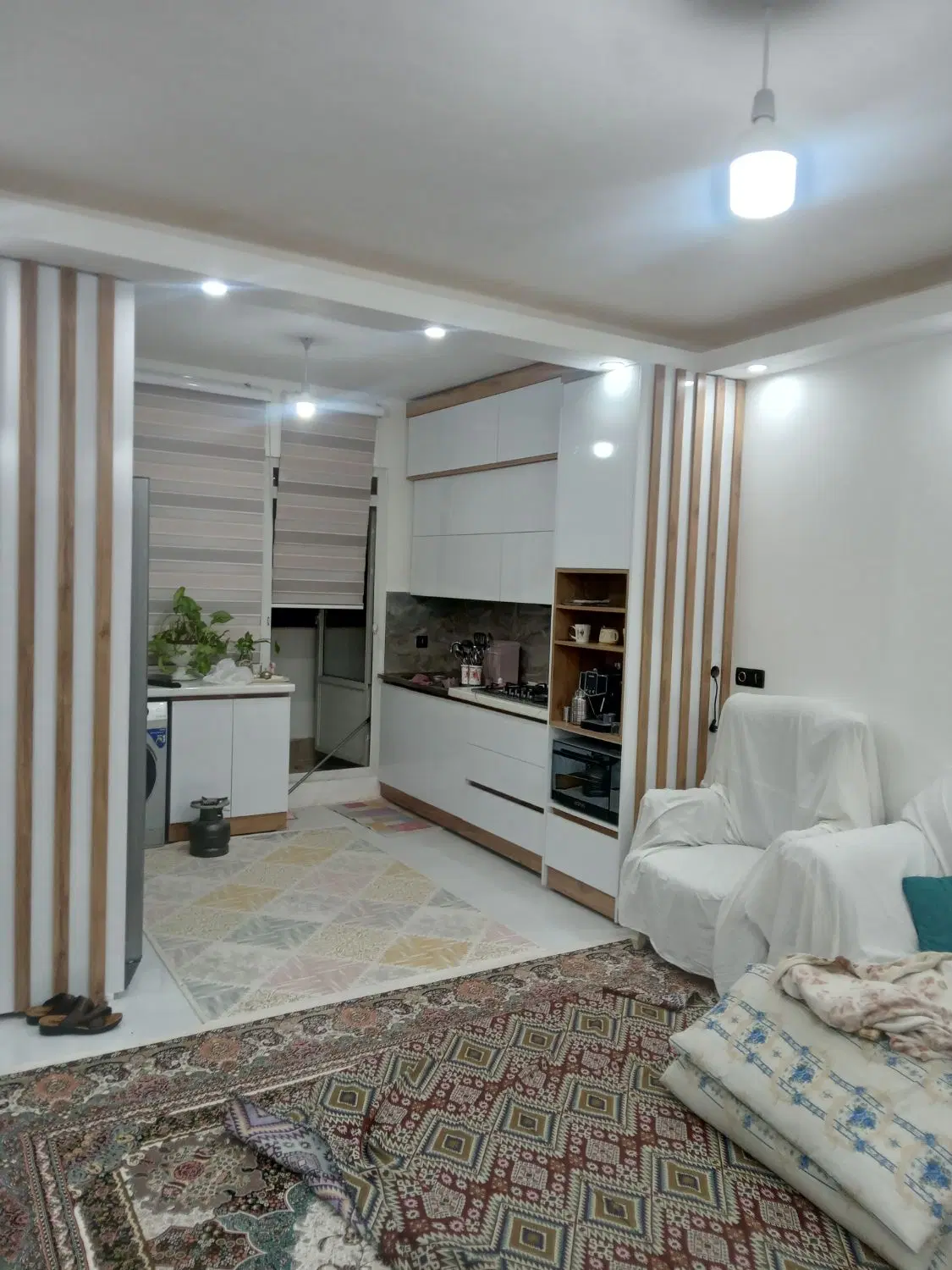 ۷۰متر ۲ خواب با پارکینگ و انباری تازه ساز طبقه ۴