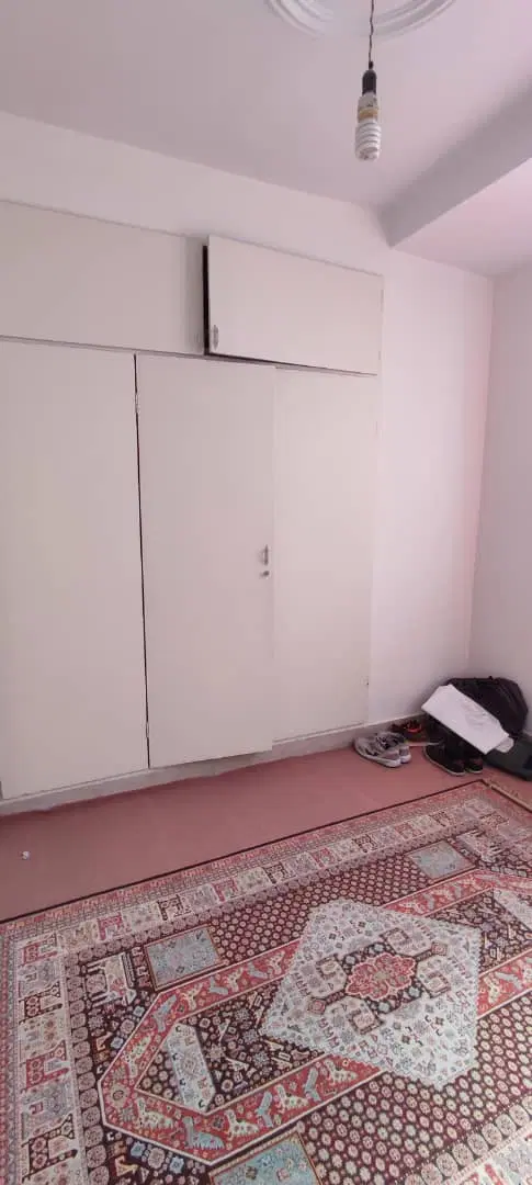 آپارتمان ۹۲ متری، شهرک شقایق