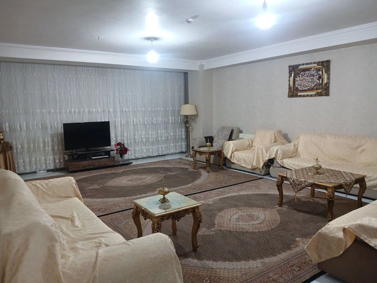 آپارتمان ۱۳۱ متری ه دخطیب رسالت راه آهن دامپزشکی