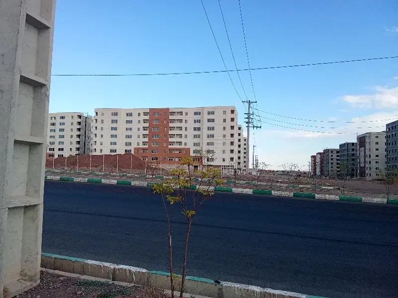 ۹۰ متری دو خوابه