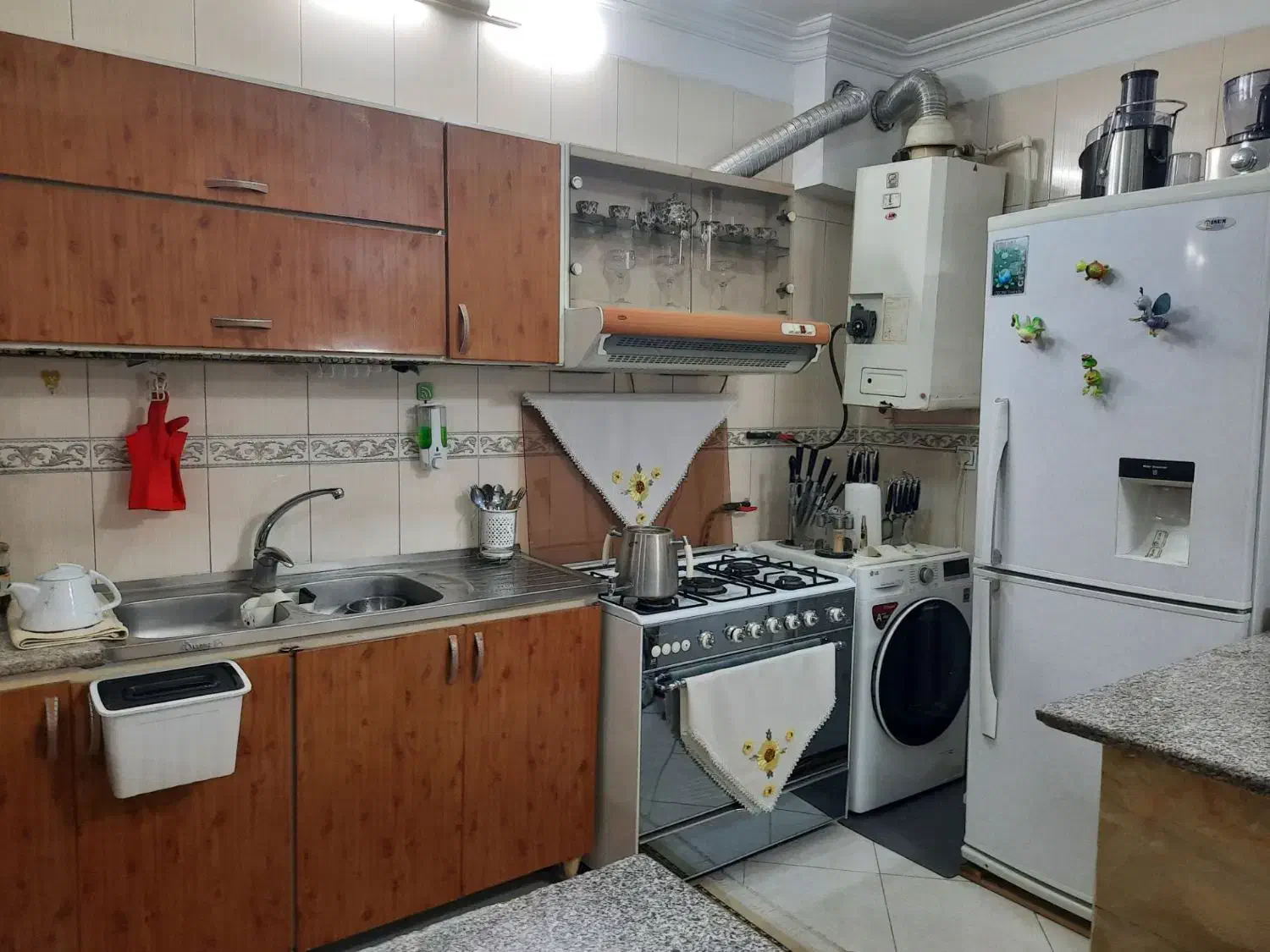 آپارتمان دوخوابه طبقه اول