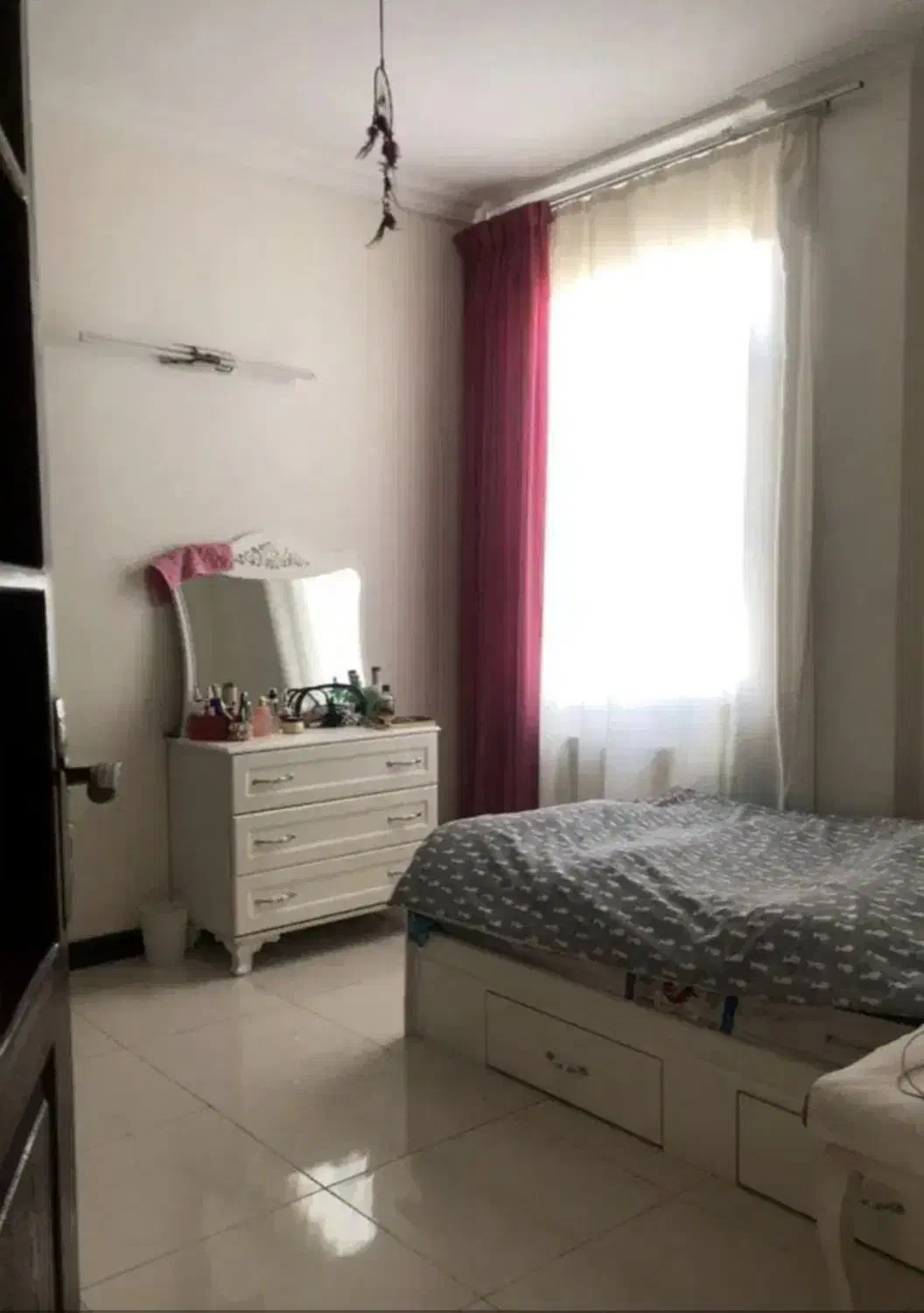 اقدسیه گلزار، 105متر، خوش نقشه، تخلیه
