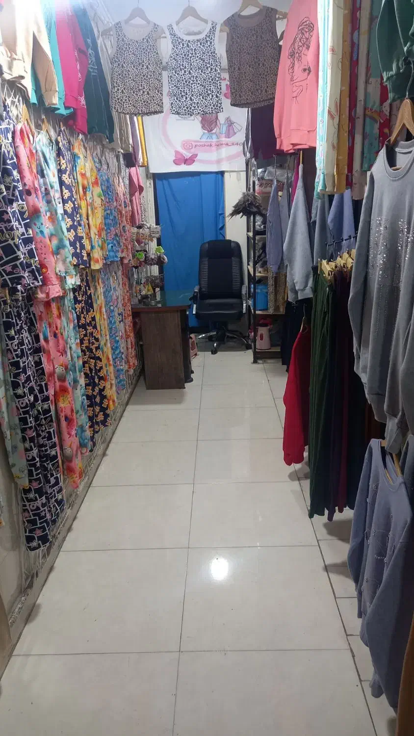 مغازه ۲۵ متری