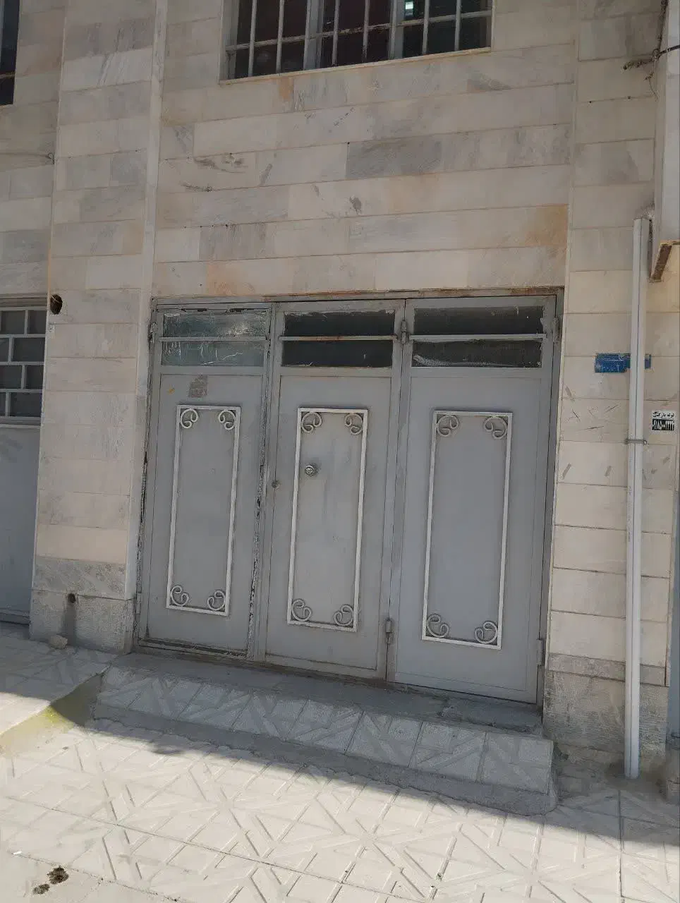 مغازه ۱۲ متری رودکی