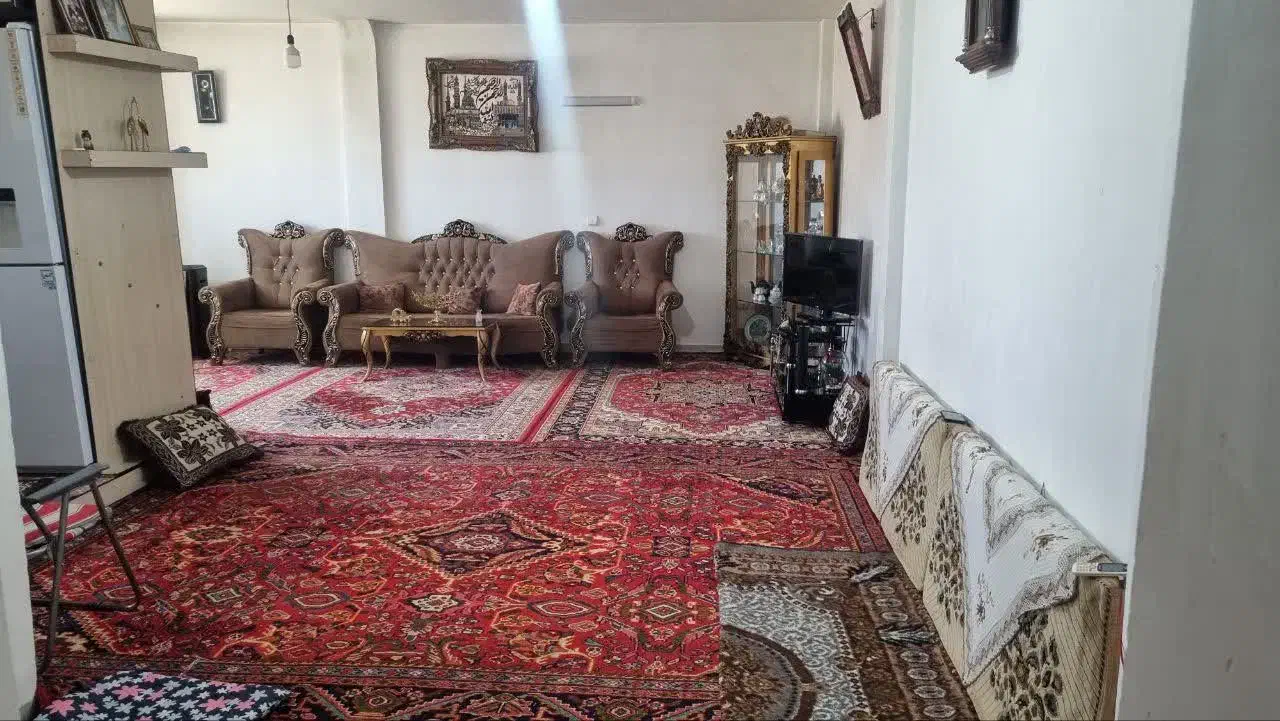 آپارتمان درشهرک بهاران آذرشهر