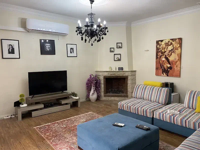 همخونه بدون حاشیه