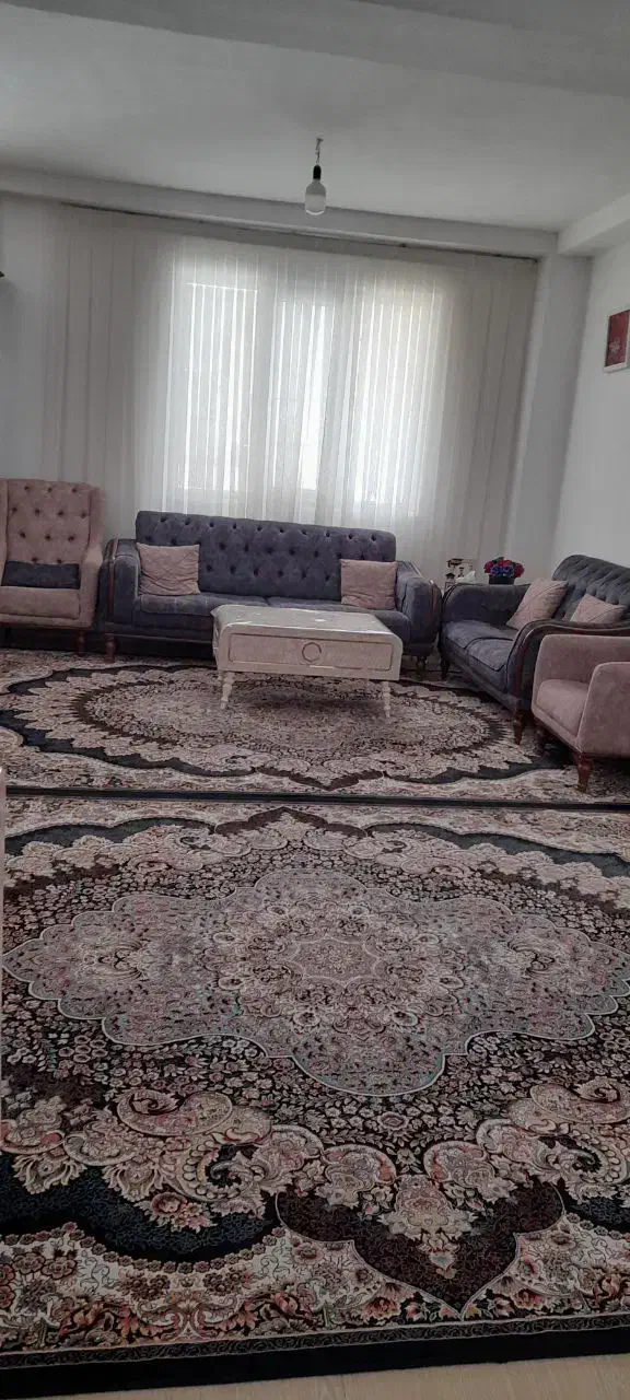 ۹۶ مترطبقه سوم فرهنگیان سندار بدون اسانسور