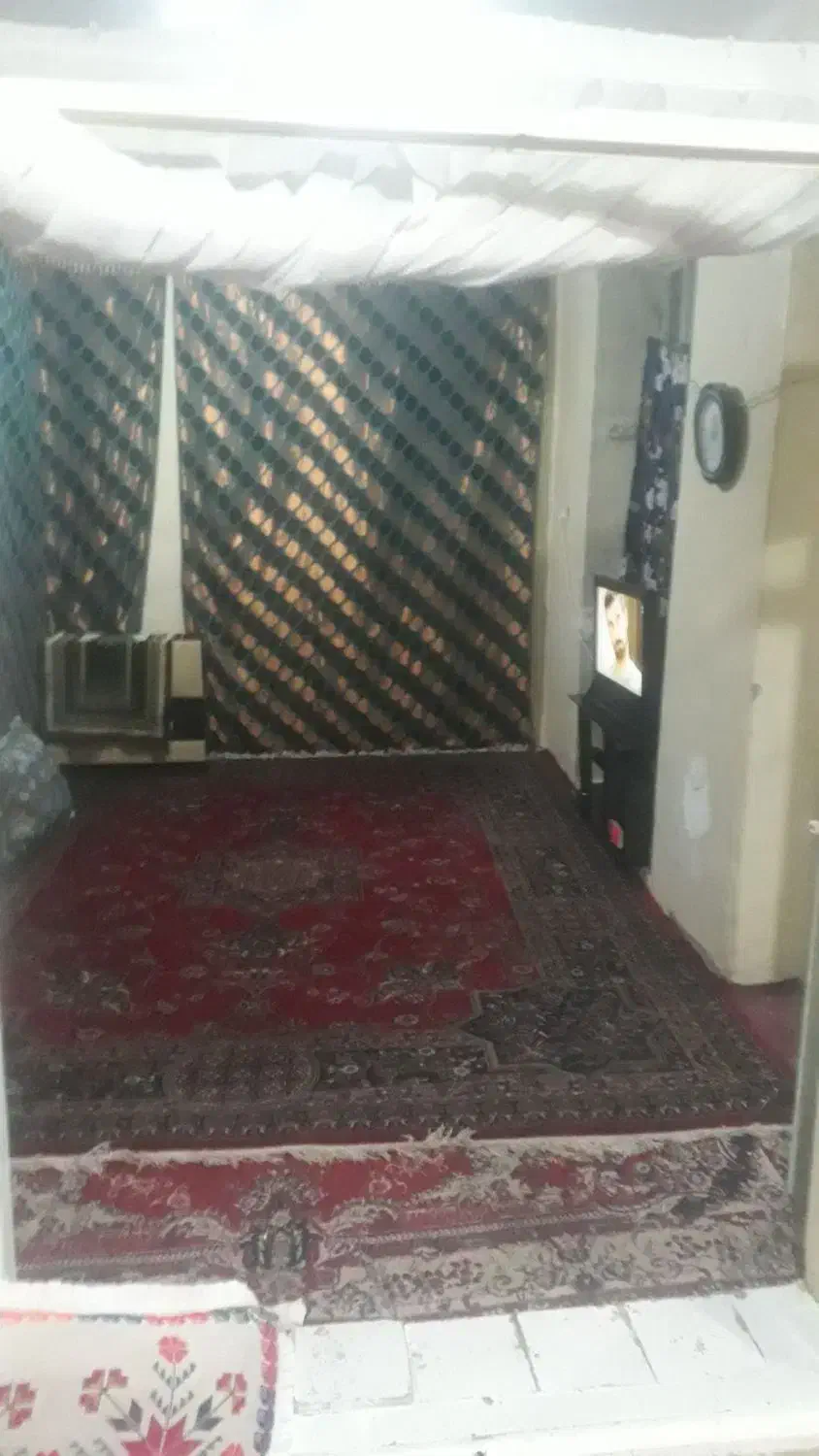 اجاره خانه ۲طبقه قدیمی ویلایی دربست