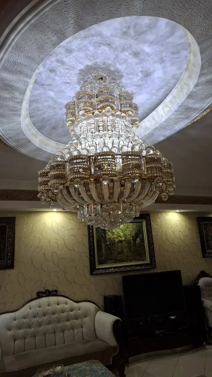 اجاره سه طبقه نیاوران