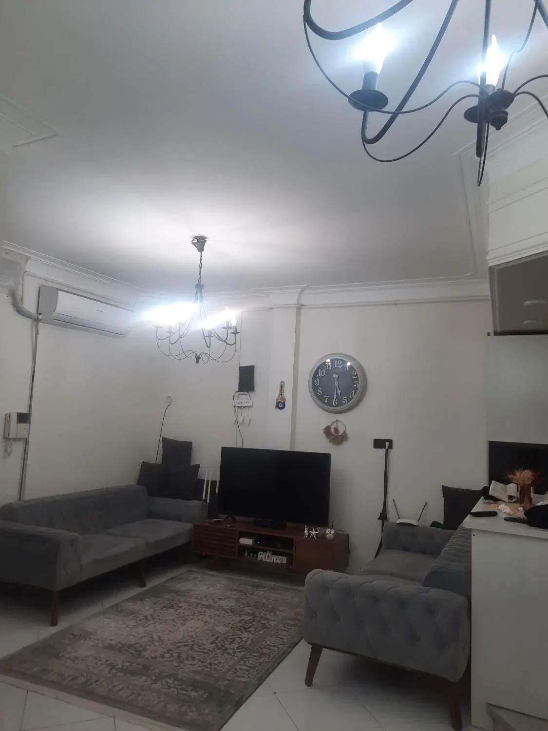 آپارتمان ۶۹ متری خیابان دانشگاه