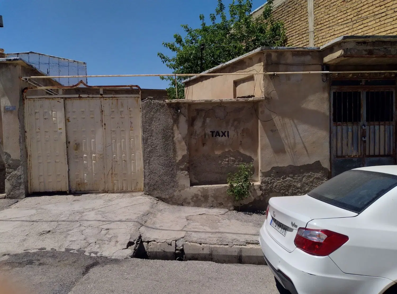 منزل مسکونی