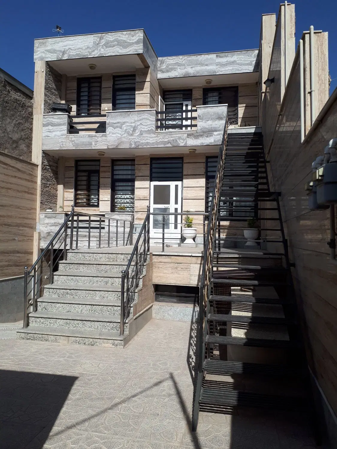 بالا ویلایی