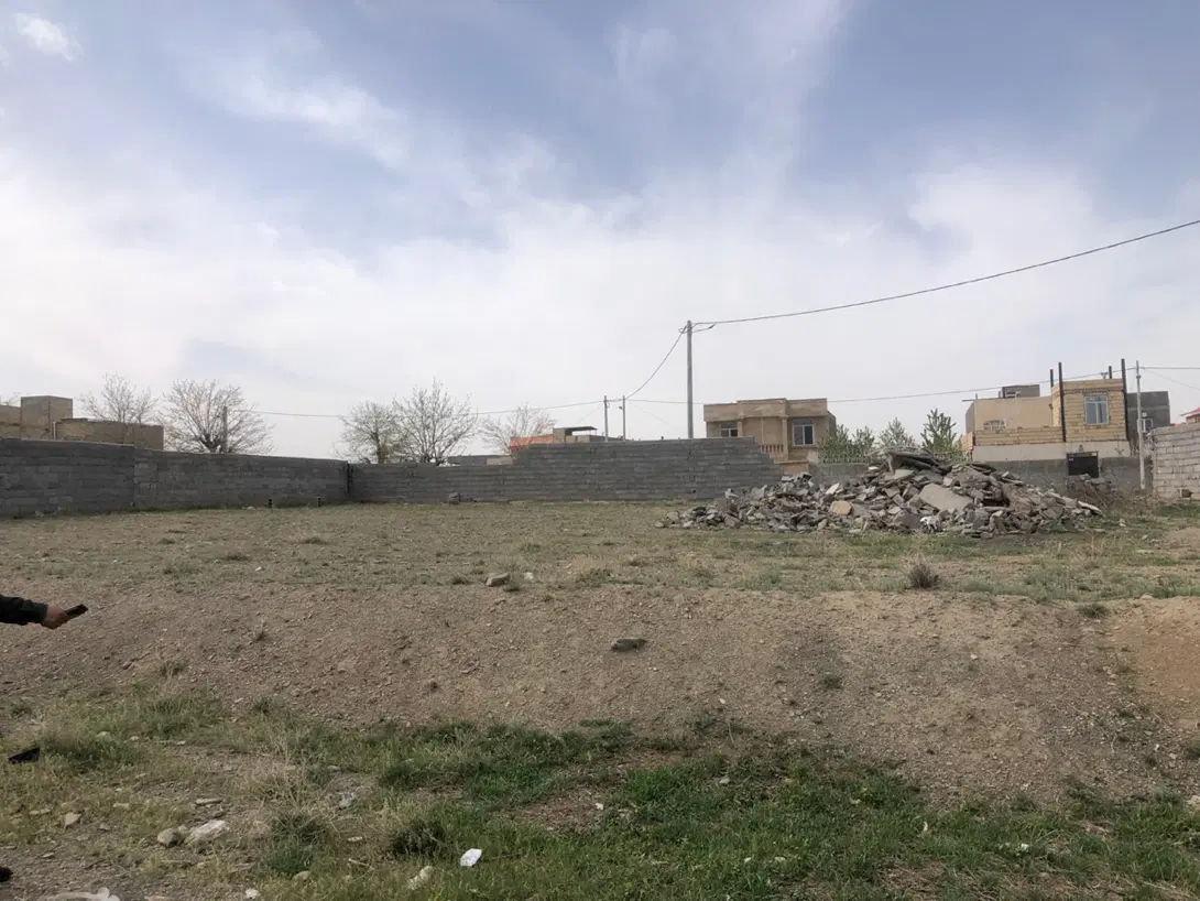 ۵۰۰ متری ویلایی گلمکان خ فرهنگیان آب برق گاز