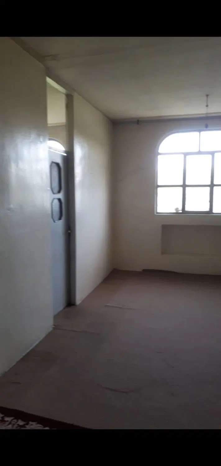 فروش خانه ۹۶ متر دوکله با ۲باب معازه