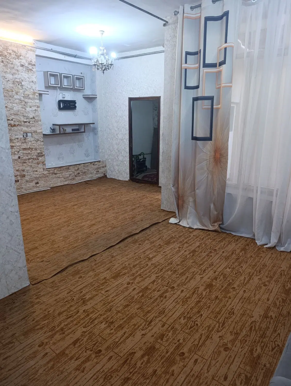واحد حیاط دار در عباسی