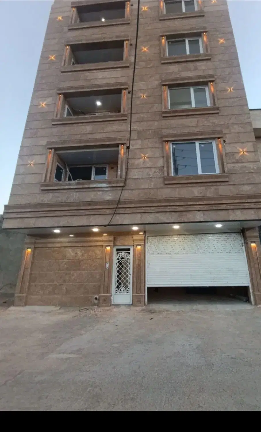 آپارتمان 2 خوابه