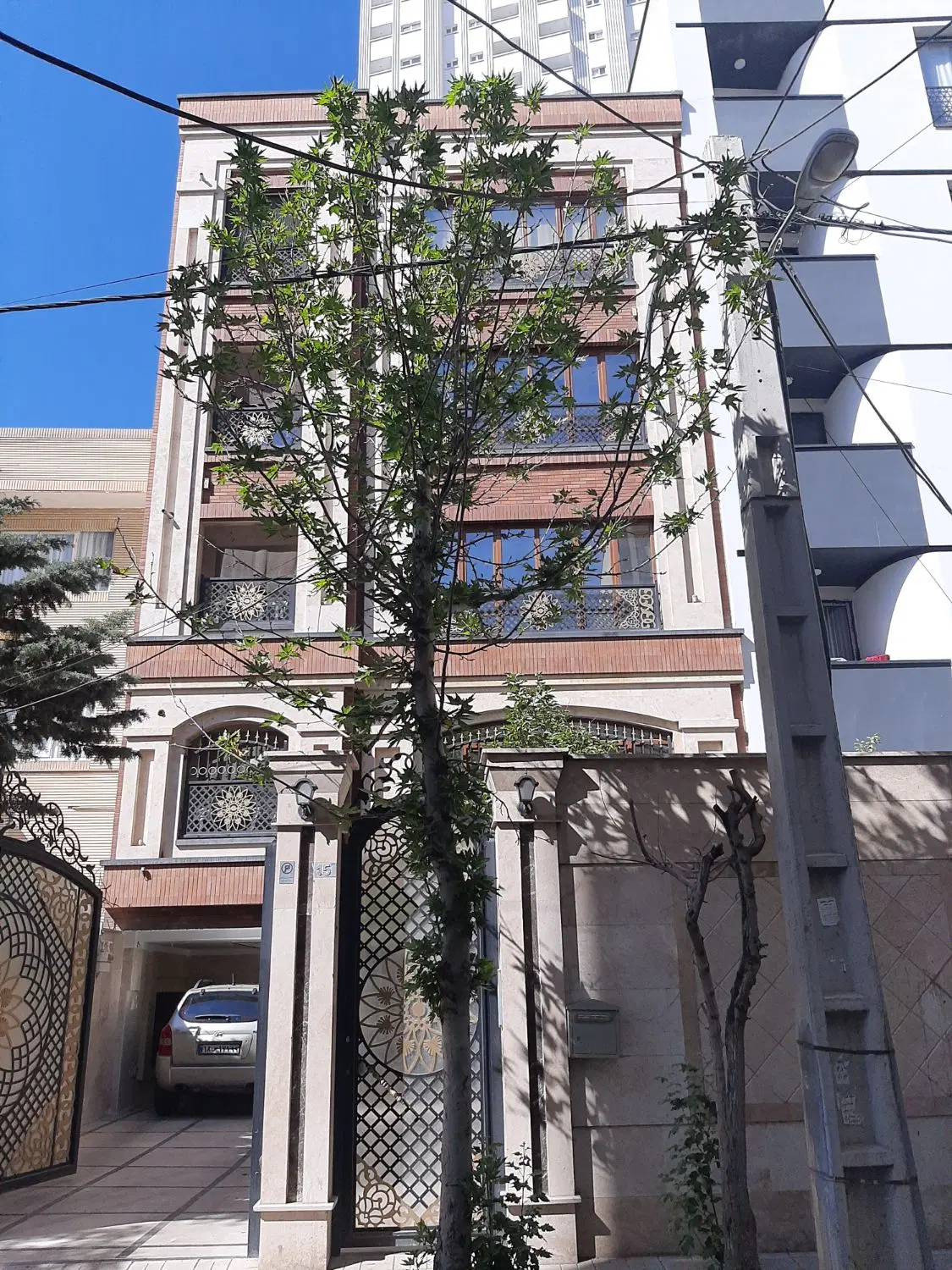 ۱۵۴متر شمالی پیروزی افراسیابی