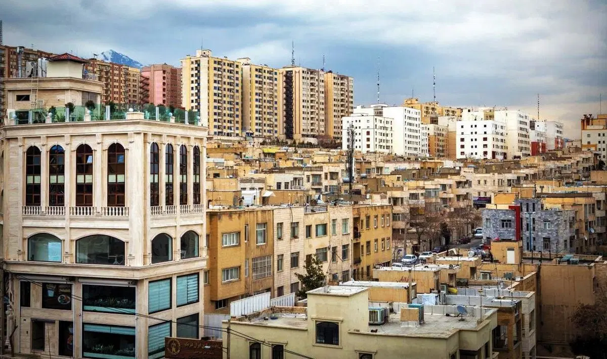 ملک شما مشتری دارد.